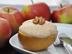 French-Style Baked Apples with Honey