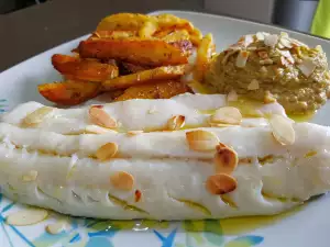 Hake with Almond Sauce and Potatoes