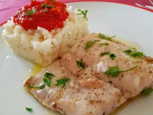 Oven-Baked Hake with Tomato Sauce and Rice