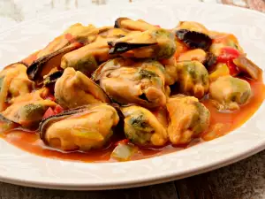 Mussels with Tomato Sauce