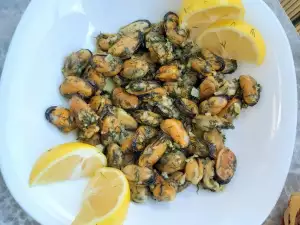 Pan-Fried Mussels Dill and Garlic