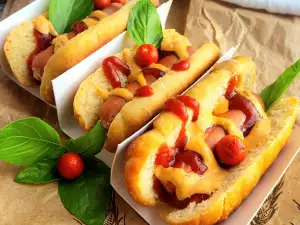 Mini Hot Dogs