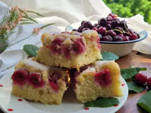 Simple Cherry Cake