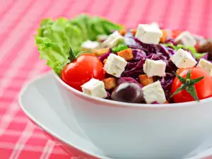 Salad with Beetroots and Mozzarella