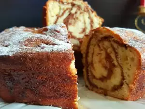 Marble Cake with Apples