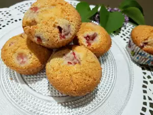 Almond Flour Strawberry Muffins