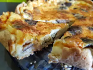 Mushrooms and Cream Quiche