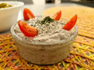 Mushroom and Walnut Pate