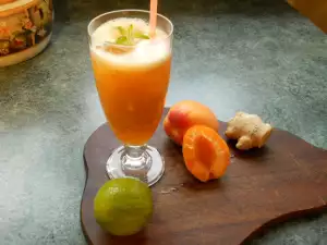 Refreshing Drink with Lime and Apricots