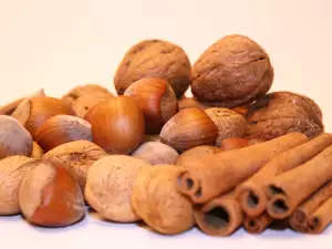 variety of nuts