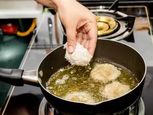 The 3 Types of Pan Frying and Their Effects