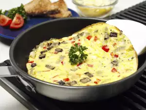 Omelette with Mushrooms and Ham