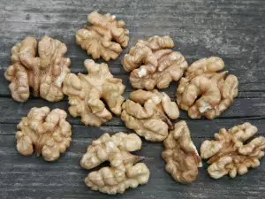 Roasted Walnuts