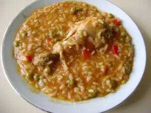 Rice with Chicken Legs and Peppers