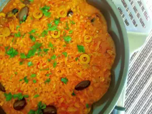 Oven-Baked Rice with Leeks, Tomatoes and Olives