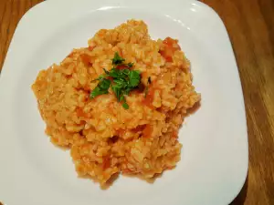 Tasty Rice with Tomatoes