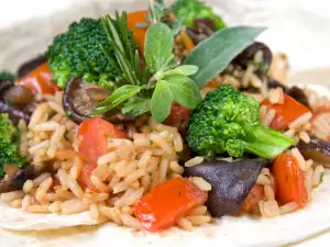 Oven-Baked Rice with Vegetables