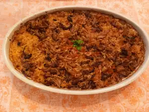 Oven-Baked Rice with Oyster Mushrooms