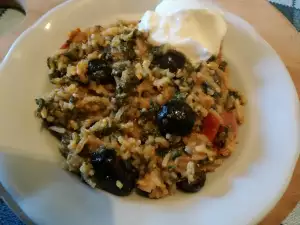 Rice with Spinach and Olives