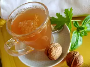 Decoction of Geranium, Basil and Walnuts for Dry Cough