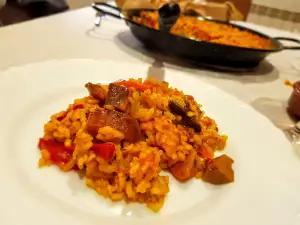 Vegetable Paella with Saffron Milkcap