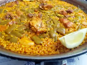 Rabbit and Chicken Paella