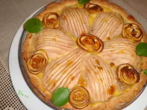 Pie with Pears and Cream