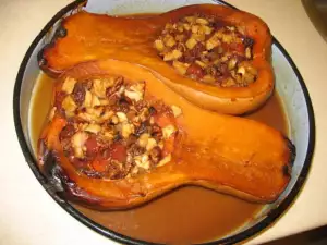 Baked Pumpkin with Fruits and Honey