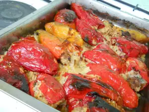 Appetizing Stuffed Peppers with Mince