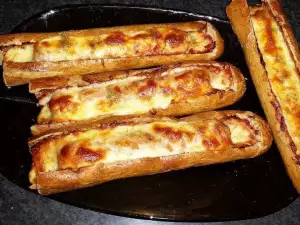 Stuffed Baguettes with Chutney and Vienna Sausages