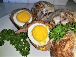 Stuffed Meatballs with Whole Egg