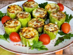 Air Fryer Stuffed Zucchini with Minced Meat