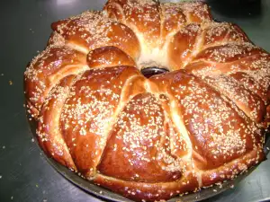 Fluffy Pita with Cheese and Sesame