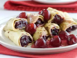 Pancakes with Fruit Jam