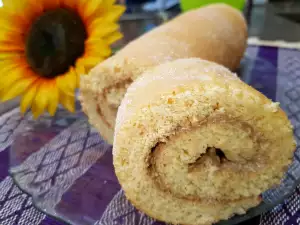 Sponge Cake Roll with Tahini Halva