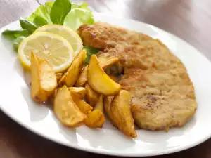 Traditional Bavarian Schnitzel