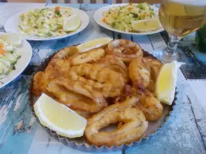 Breaded Calamari with Beer and Sparkling Water