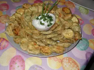 Breaded Zucchini with Dill and Garlic Yoghurt