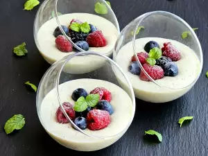 Panna Cotta with Berries