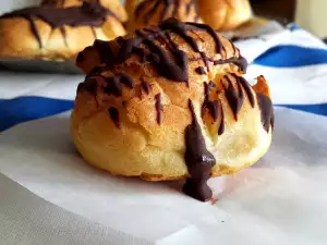 Eclairs from Classic Choux Pastry