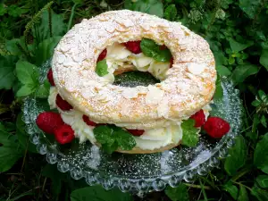 French Paris–Brest Dessert with Raspberries