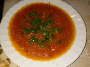 Fried Tomato Sauce with Garlic