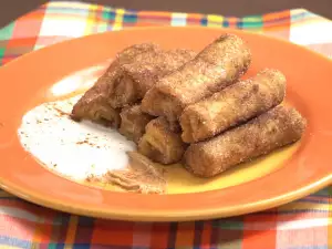 Eggy Bread with Yogurt and Honey