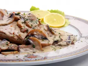 Chicken Steaks with Mushroom Sauce