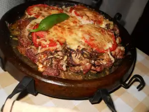 Steaks on a Saj with Mayonnaise