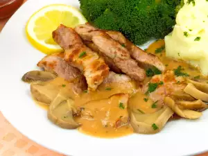 Pork Loin with Mushroom Sauce