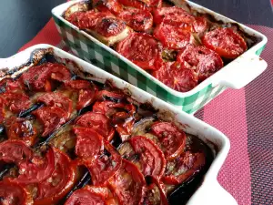 Eggplant, Zucchini and Mince Casserole