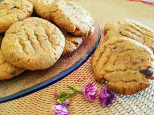 Soft Cookies with Peanut Butter and Chocolate