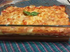 Baked Peppers with Cottage Cheese and Eggs in the Oven