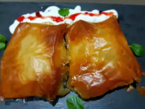 Baked Pears in Filo Pastry Sheets